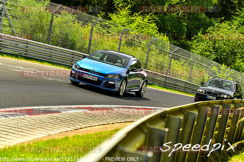 Bild #17317444 - Touristenfahrten Nürburgring Nordschleife (17.06.2022)