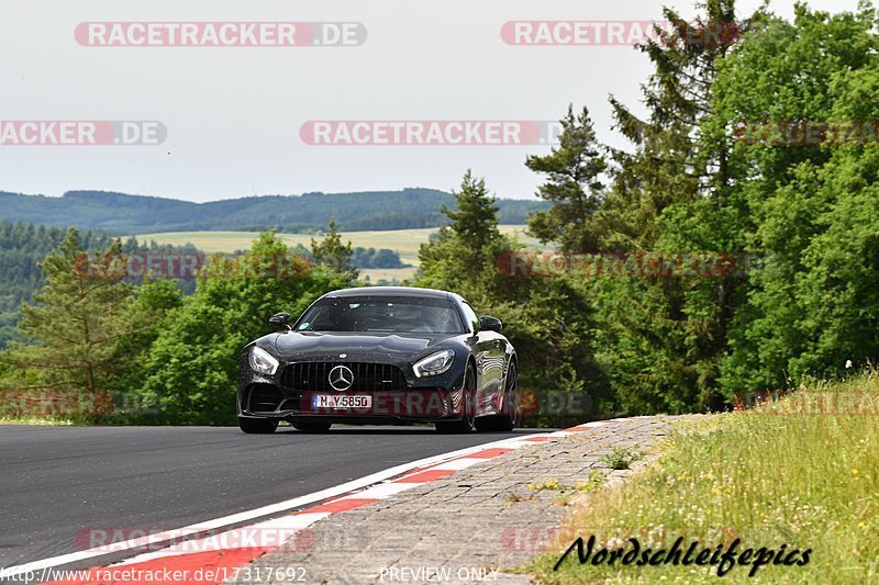 Bild #17317692 - Touristenfahrten Nürburgring Nordschleife (17.06.2022)