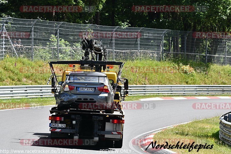 Bild #17319227 - Touristenfahrten Nürburgring Nordschleife (17.06.2022)