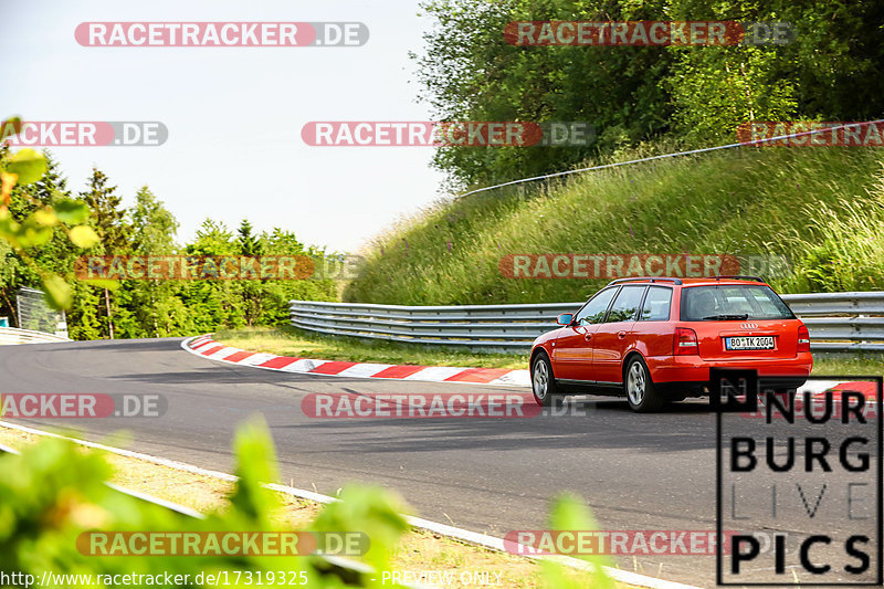 Bild #17319325 - Touristenfahrten Nürburgring Nordschleife (17.06.2022)