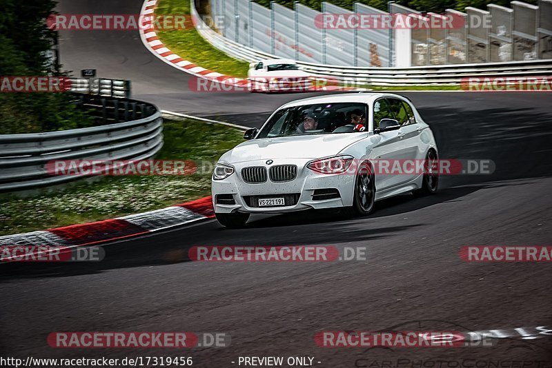 Bild #17319456 - Touristenfahrten Nürburgring Nordschleife (17.06.2022)