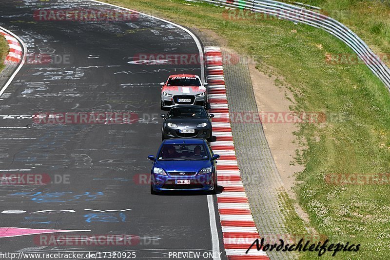 Bild #17320925 - Touristenfahrten Nürburgring Nordschleife (17.06.2022)