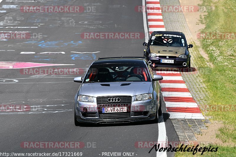 Bild #17321669 - Touristenfahrten Nürburgring Nordschleife (17.06.2022)