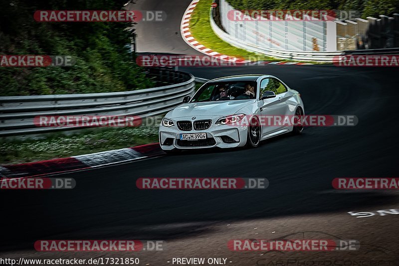 Bild #17321850 - Touristenfahrten Nürburgring Nordschleife (17.06.2022)