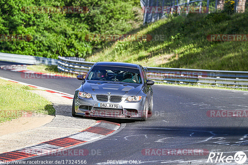 Bild #17324566 - Touristenfahrten Nürburgring Nordschleife (17.06.2022)