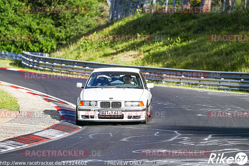 Bild #17324602 - Touristenfahrten Nürburgring Nordschleife (17.06.2022)