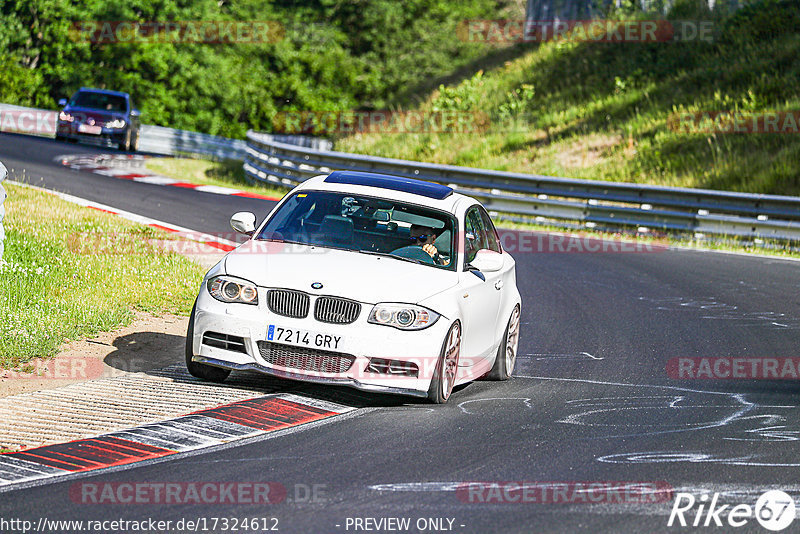 Bild #17324612 - Touristenfahrten Nürburgring Nordschleife (17.06.2022)