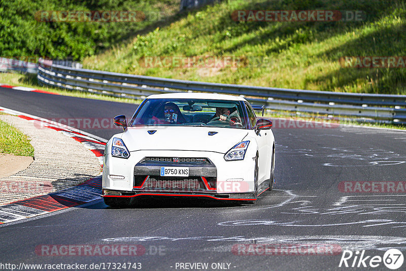 Bild #17324743 - Touristenfahrten Nürburgring Nordschleife (17.06.2022)