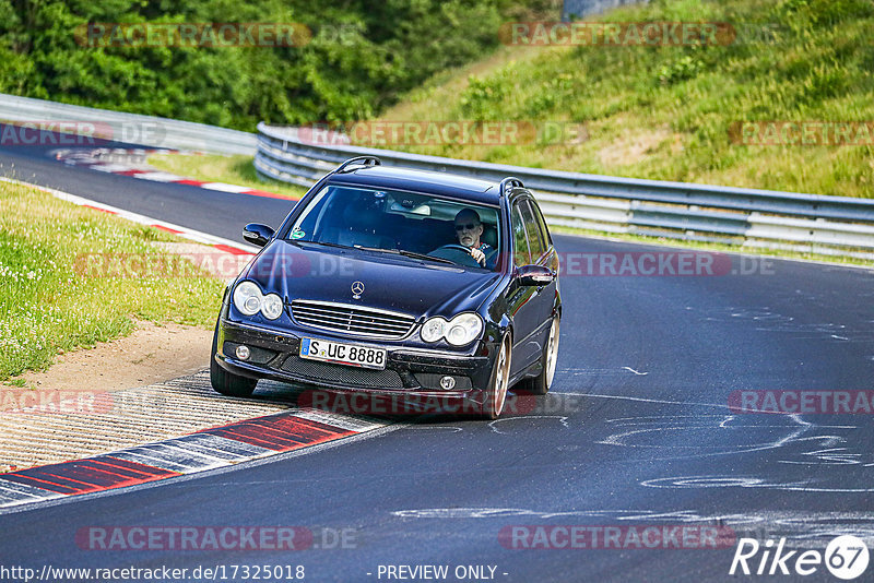 Bild #17325018 - Touristenfahrten Nürburgring Nordschleife (17.06.2022)