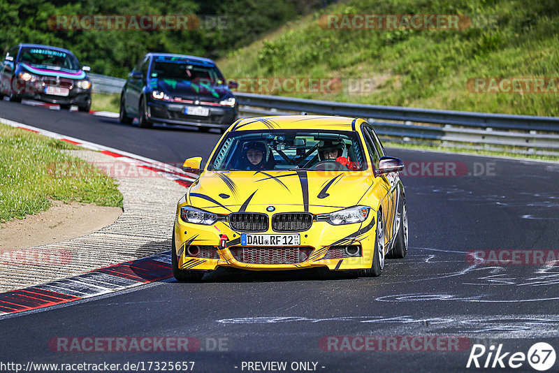 Bild #17325657 - Touristenfahrten Nürburgring Nordschleife (17.06.2022)