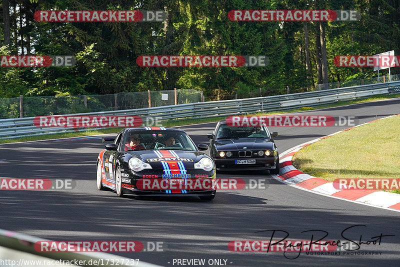 Bild #17327237 - Touristenfahrten Nürburgring Nordschleife (17.06.2022)