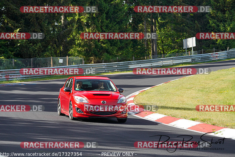 Bild #17327354 - Touristenfahrten Nürburgring Nordschleife (17.06.2022)