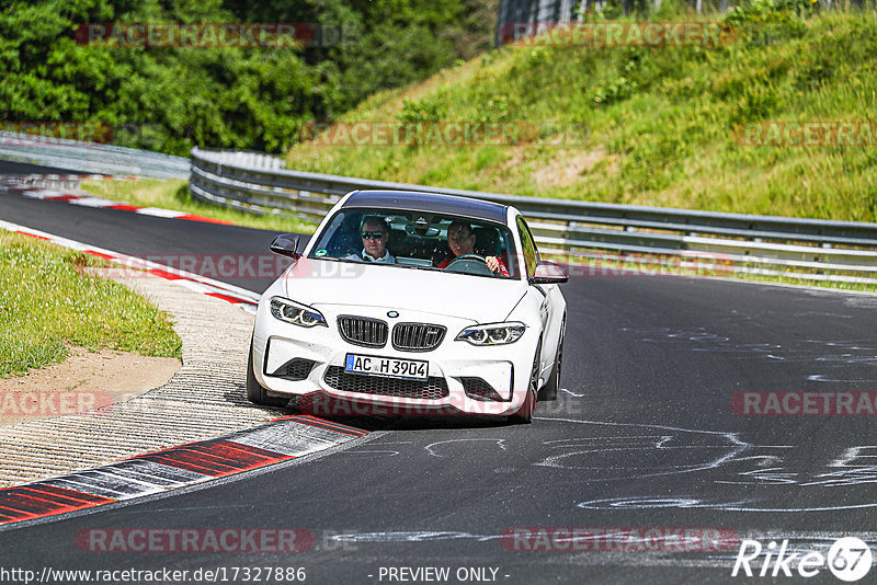 Bild #17327886 - Touristenfahrten Nürburgring Nordschleife (17.06.2022)