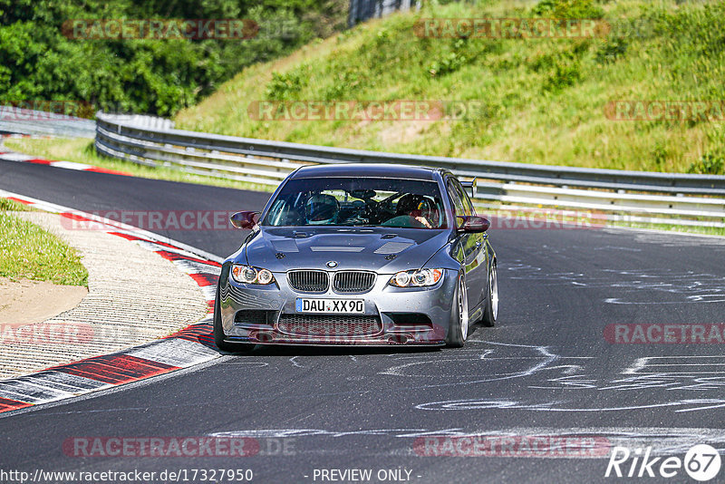 Bild #17327950 - Touristenfahrten Nürburgring Nordschleife (17.06.2022)