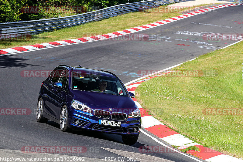 Bild #17336992 - Touristenfahrten Nürburgring Nordschleife (17.06.2022)