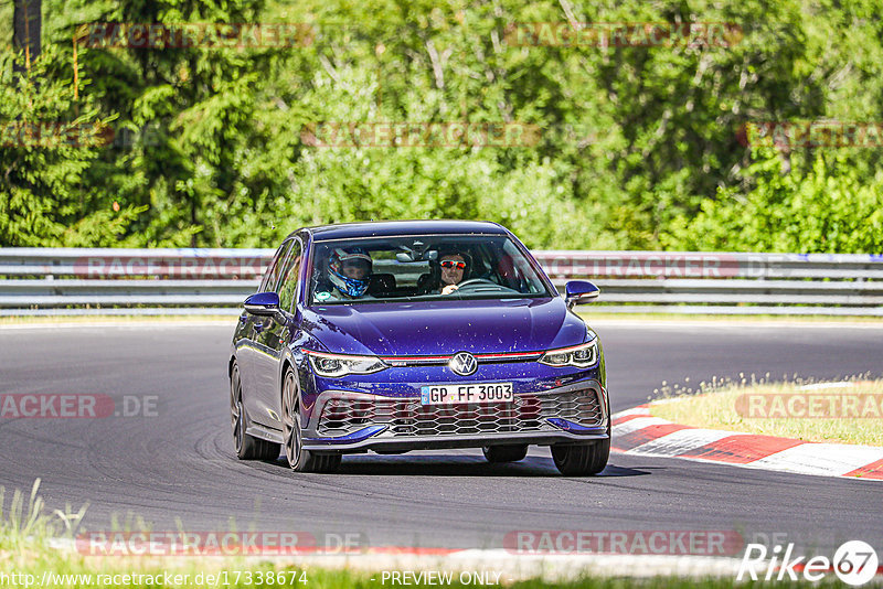 Bild #17338674 - Touristenfahrten Nürburgring Nordschleife (17.06.2022)