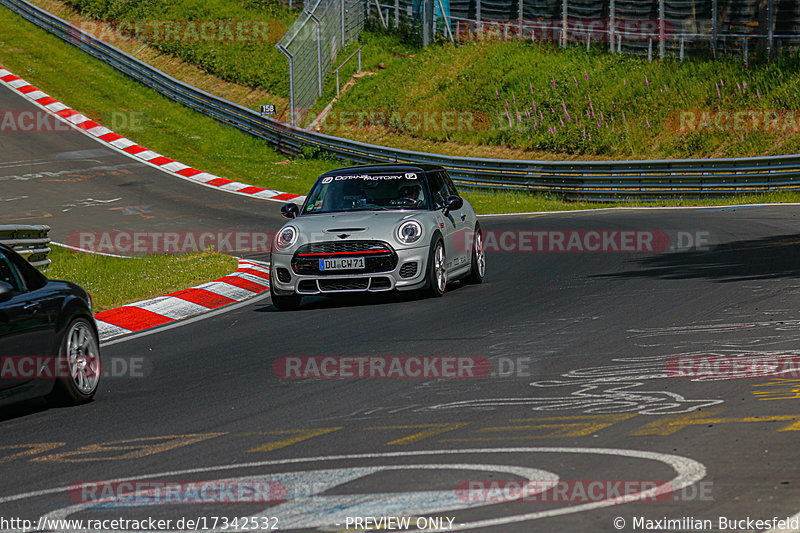 Bild #17342532 - Touristenfahrten Nürburgring Nordschleife (17.06.2022)