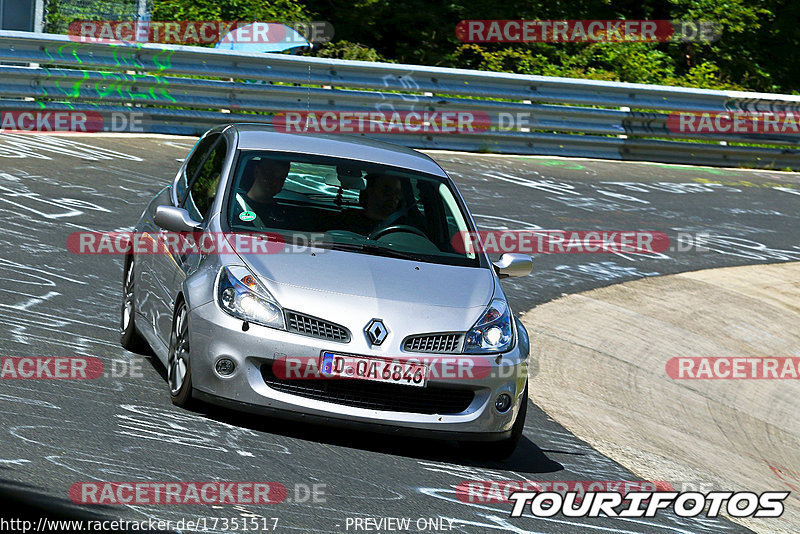 Bild #17351517 - Touristenfahrten Nürburgring Nordschleife (17.06.2022)