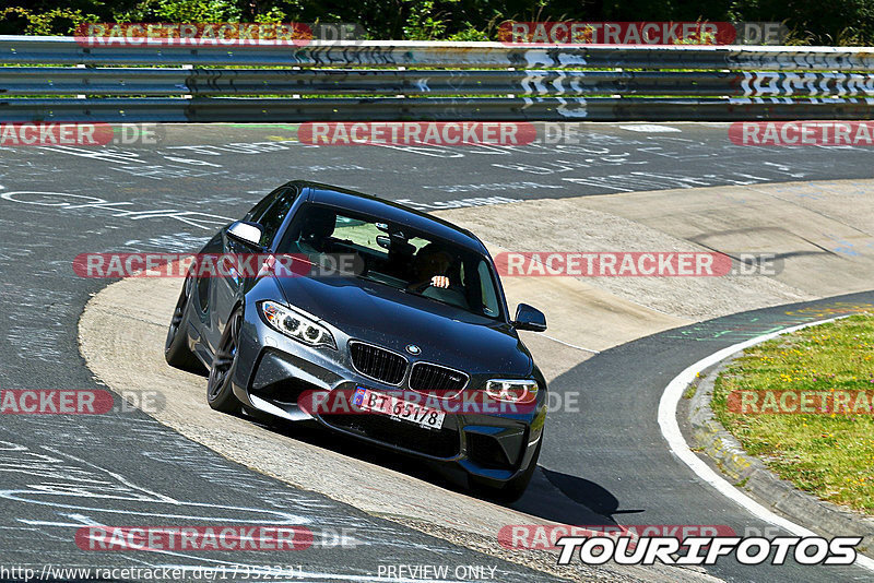 Bild #17352231 - Touristenfahrten Nürburgring Nordschleife (17.06.2022)