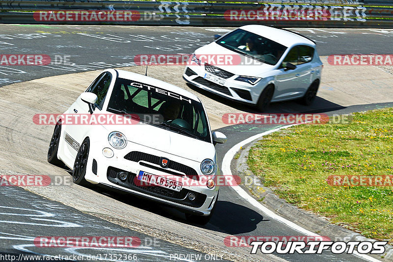 Bild #17352366 - Touristenfahrten Nürburgring Nordschleife (17.06.2022)