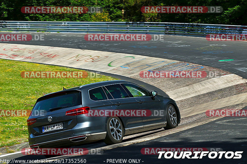 Bild #17352560 - Touristenfahrten Nürburgring Nordschleife (17.06.2022)