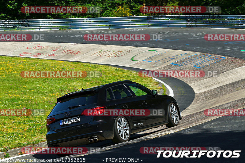 Bild #17352615 - Touristenfahrten Nürburgring Nordschleife (17.06.2022)