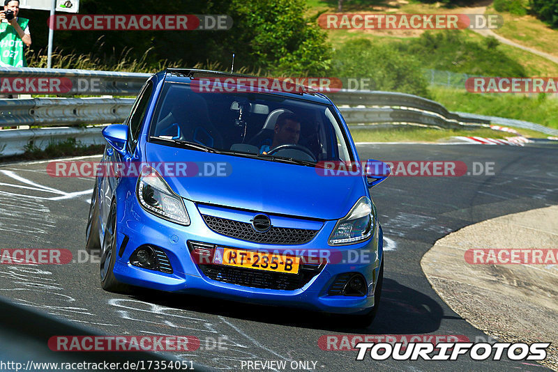 Bild #17354051 - Touristenfahrten Nürburgring Nordschleife (17.06.2022)