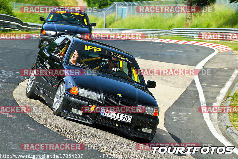 Bild #17354237 - Touristenfahrten Nürburgring Nordschleife (17.06.2022)