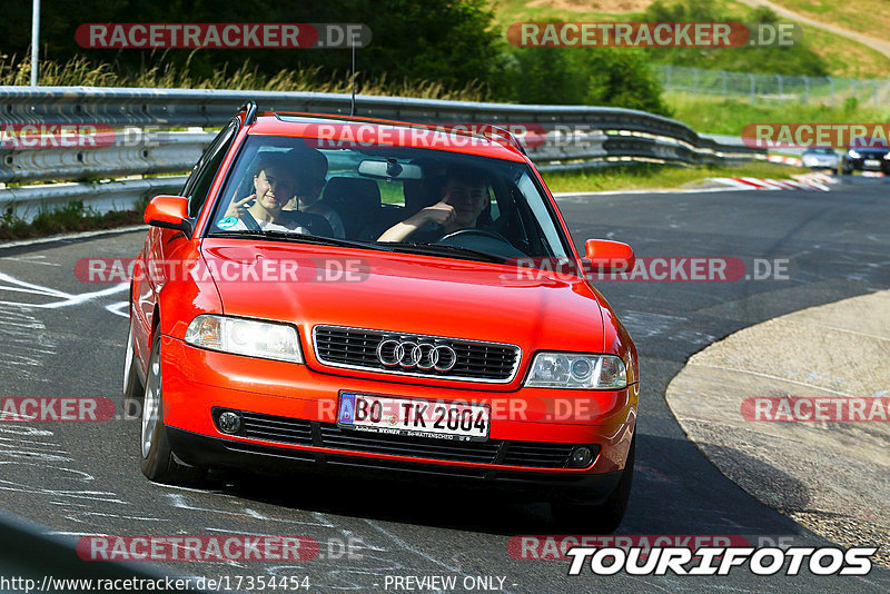 Bild #17354454 - Touristenfahrten Nürburgring Nordschleife (17.06.2022)