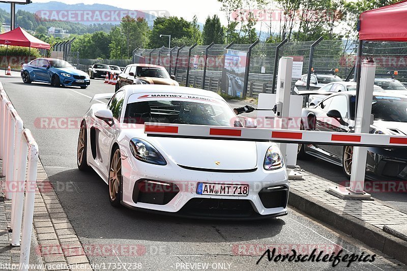 Bild #17357238 - Touristenfahrten Nürburgring Nordschleife (18.06.2022)