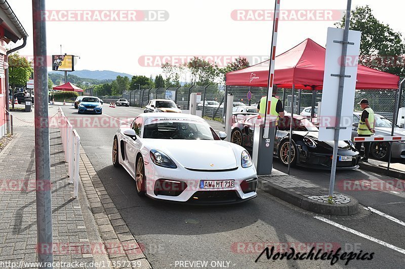 Bild #17357239 - Touristenfahrten Nürburgring Nordschleife (18.06.2022)