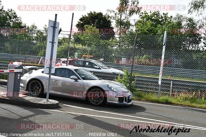 Bild #17357551 - Touristenfahrten Nürburgring Nordschleife (18.06.2022)