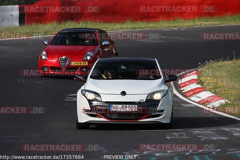 Bild #17357684 - Touristenfahrten Nürburgring Nordschleife (18.06.2022)