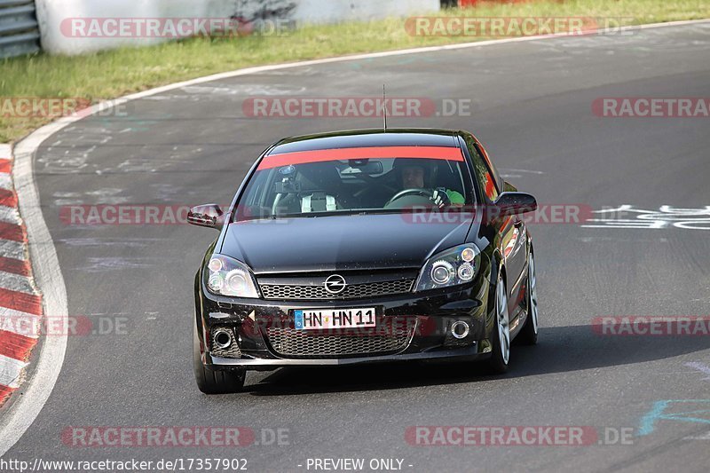 Bild #17357902 - Touristenfahrten Nürburgring Nordschleife (18.06.2022)