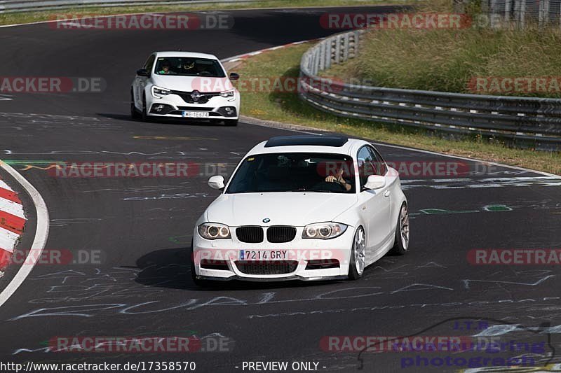 Bild #17358570 - Touristenfahrten Nürburgring Nordschleife (18.06.2022)