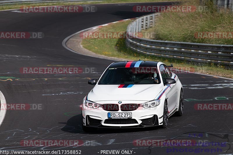 Bild #17358852 - Touristenfahrten Nürburgring Nordschleife (18.06.2022)