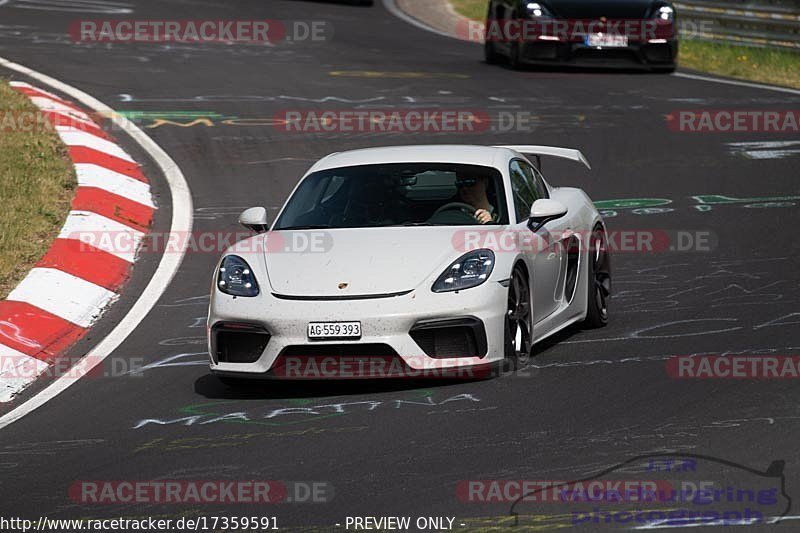 Bild #17359591 - Touristenfahrten Nürburgring Nordschleife (18.06.2022)