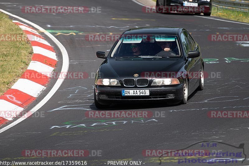 Bild #17359616 - Touristenfahrten Nürburgring Nordschleife (18.06.2022)