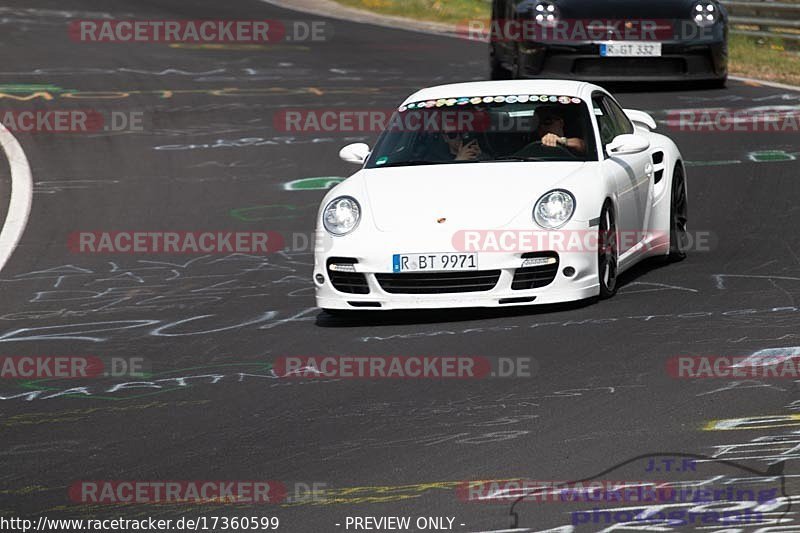 Bild #17360599 - Touristenfahrten Nürburgring Nordschleife (18.06.2022)