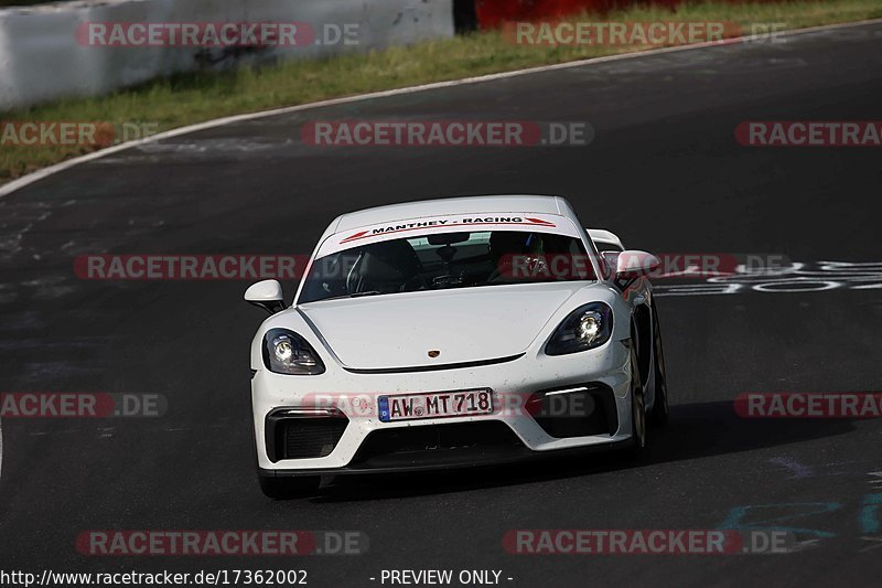 Bild #17362002 - Touristenfahrten Nürburgring Nordschleife (18.06.2022)