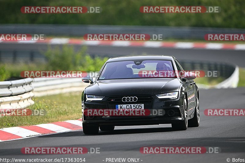 Bild #17363054 - Touristenfahrten Nürburgring Nordschleife (18.06.2022)