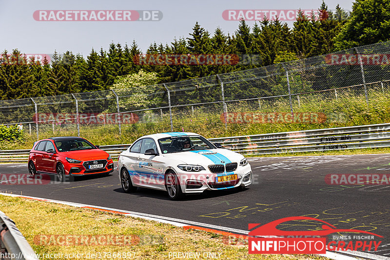 Bild #17366897 - Touristenfahrten Nürburgring Nordschleife (18.06.2022)