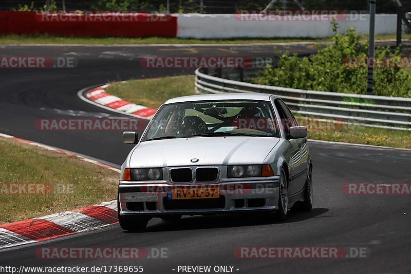 Bild #17369655 - Touristenfahrten Nürburgring Nordschleife (18.06.2022)