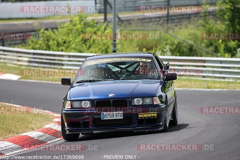 Bild #17369698 - Touristenfahrten Nürburgring Nordschleife (18.06.2022)