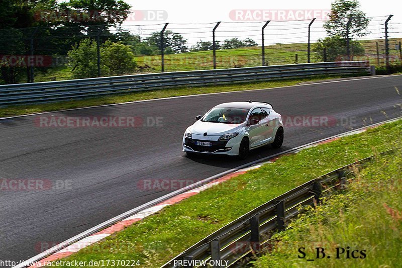 Bild #17370224 - Touristenfahrten Nürburgring Nordschleife (18.06.2022)