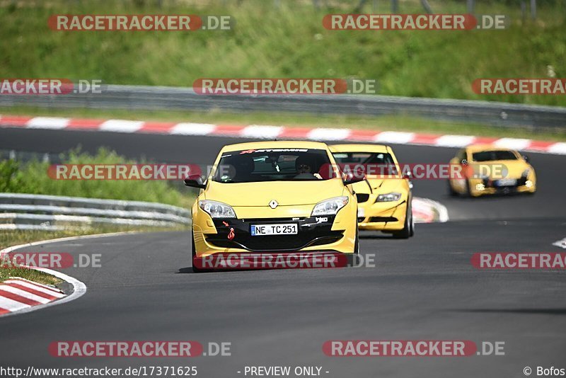 Bild #17371625 - Touristenfahrten Nürburgring Nordschleife (18.06.2022)