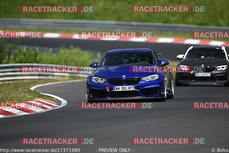 Bild #17371980 - Touristenfahrten Nürburgring Nordschleife (18.06.2022)