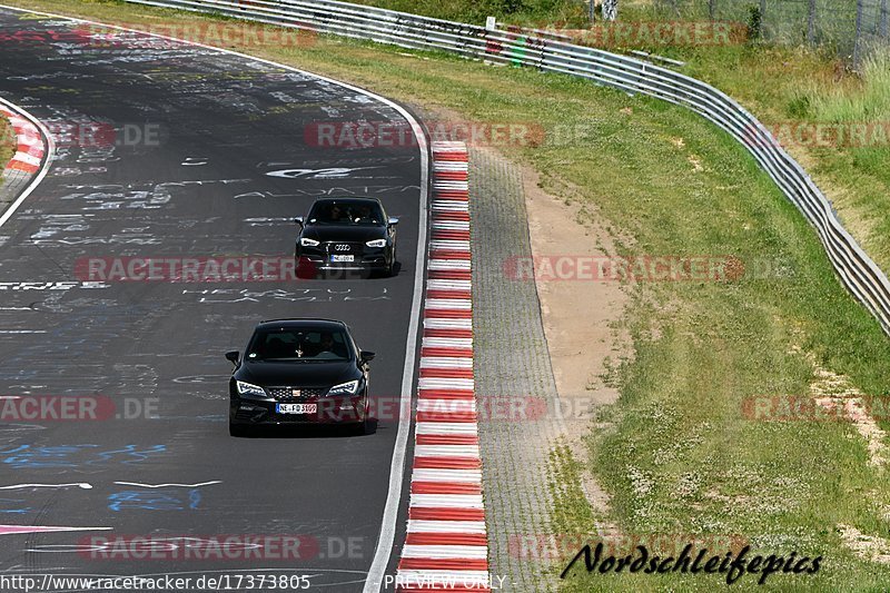 Bild #17373805 - Touristenfahrten Nürburgring Nordschleife (18.06.2022)