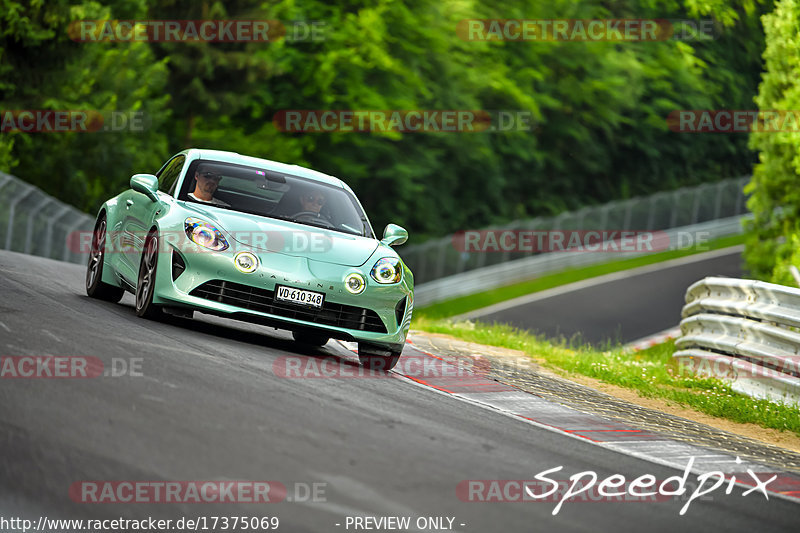 Bild #17375069 - Touristenfahrten Nürburgring Nordschleife (18.06.2022)