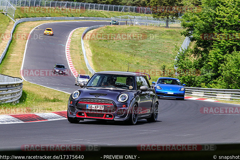 Bild #17375640 - Touristenfahrten Nürburgring Nordschleife (18.06.2022)